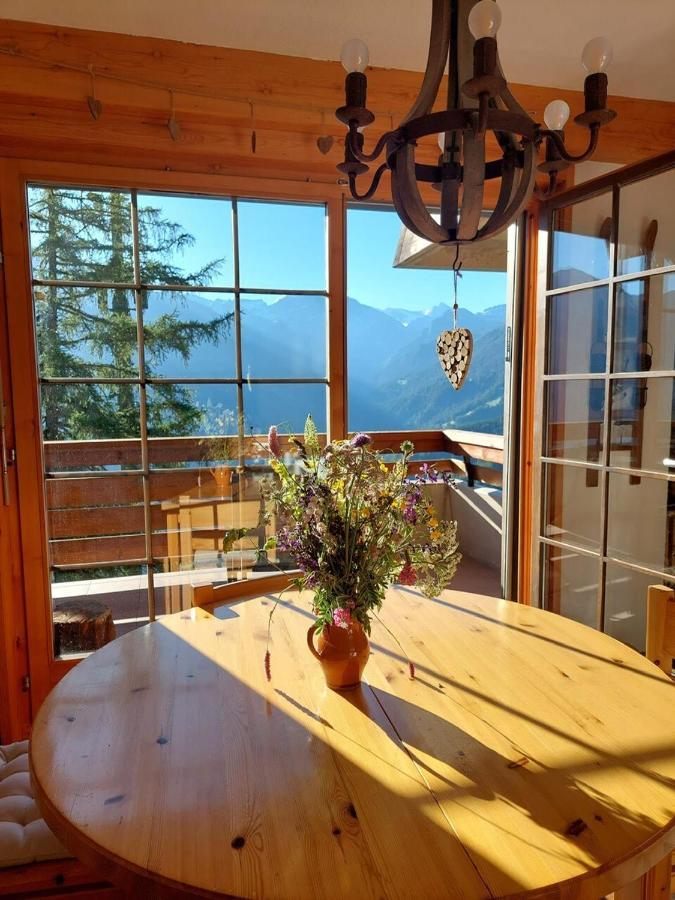 Our Little Marmots' Dream Apartment Bruson Exterior photo